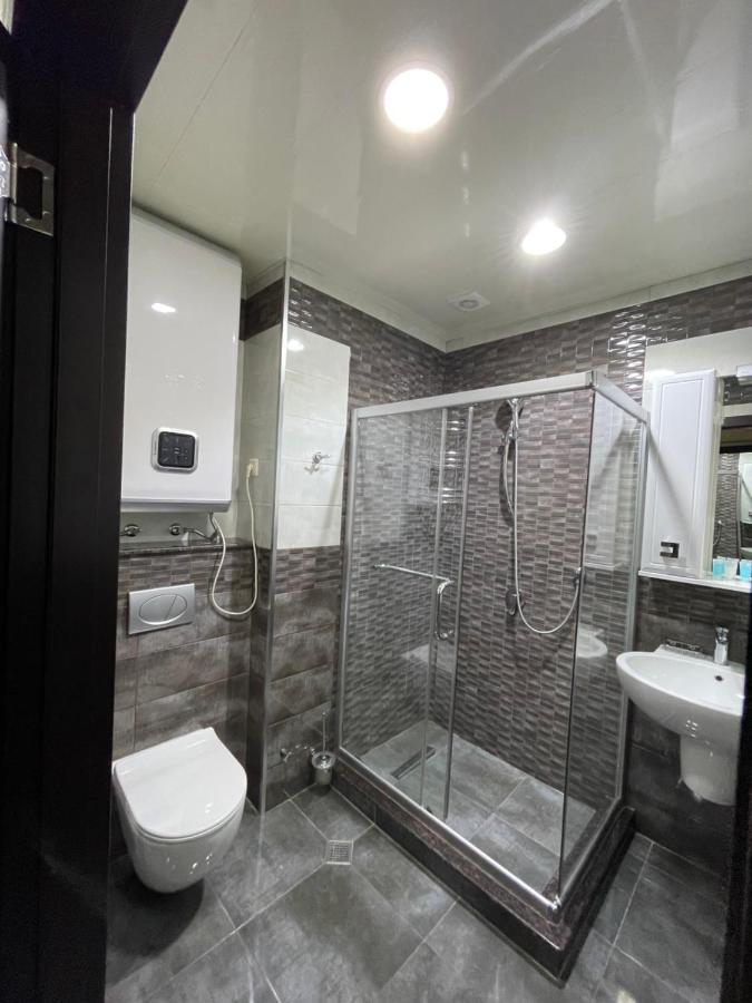 Orbi Residence Sea View Батуми Екстериор снимка