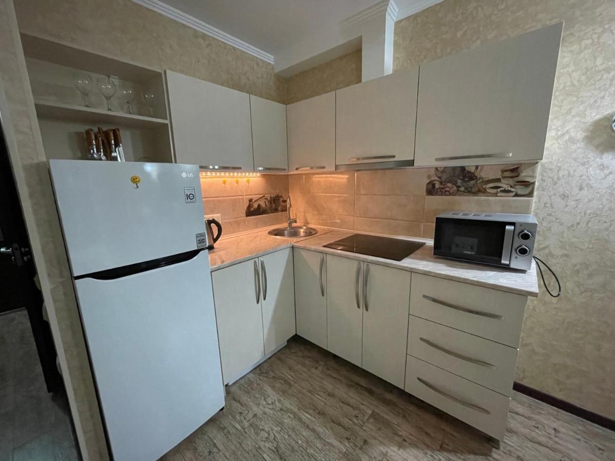 Orbi Residence Sea View Батуми Екстериор снимка